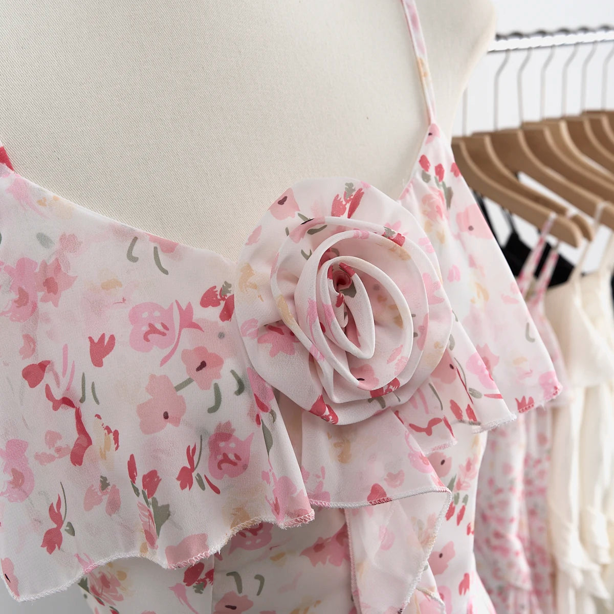 Summer Women Aesthetic Camisole Crop Top Ruffles Irregular Halter Tops Y2k Streetwear Coquette 2000s Aesthetic Vintage Design