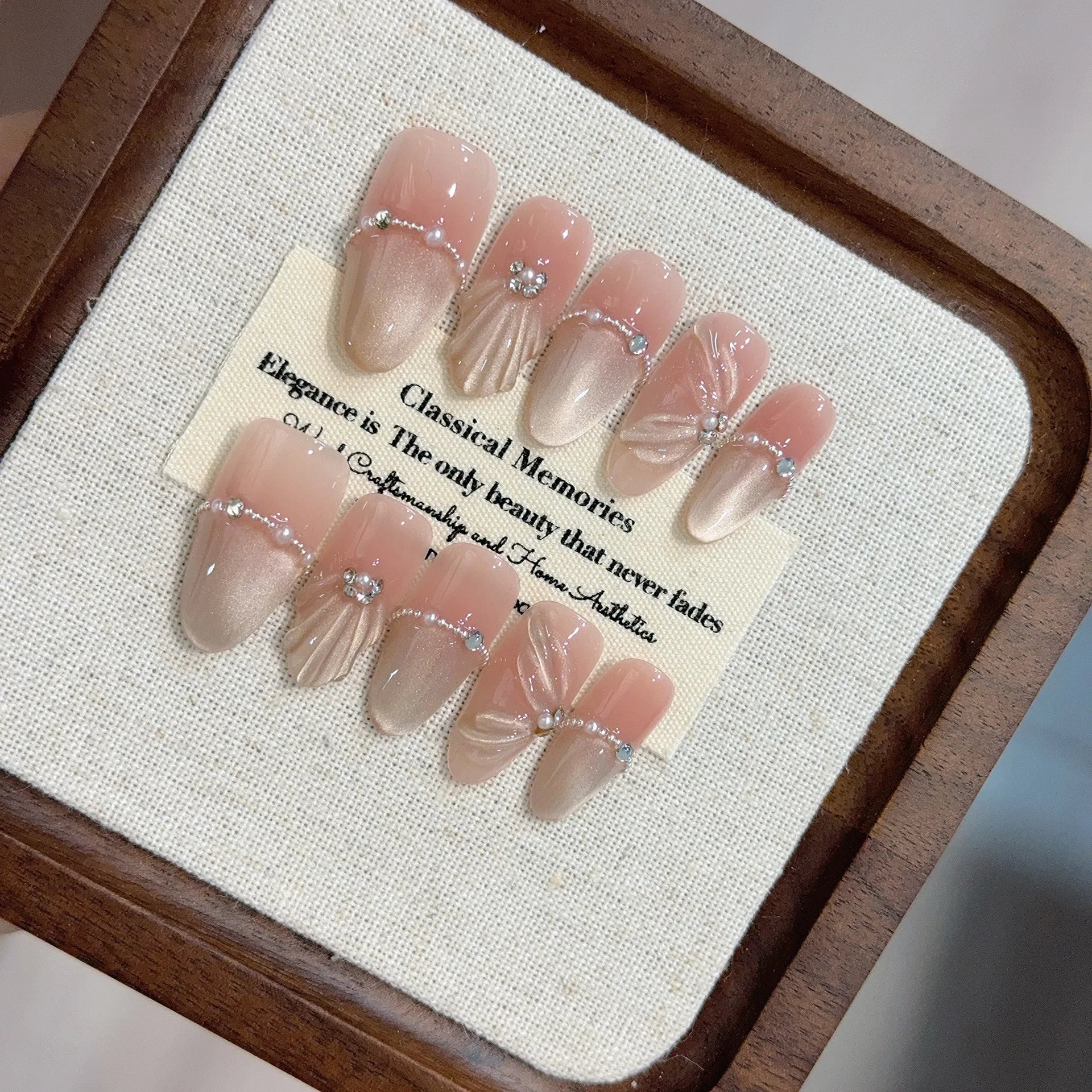 10Pcs Handmade Press on Nails Full Cover Rhinestone Design French Almond False Nails Artificial Wearable Manicure Nail Tips Art