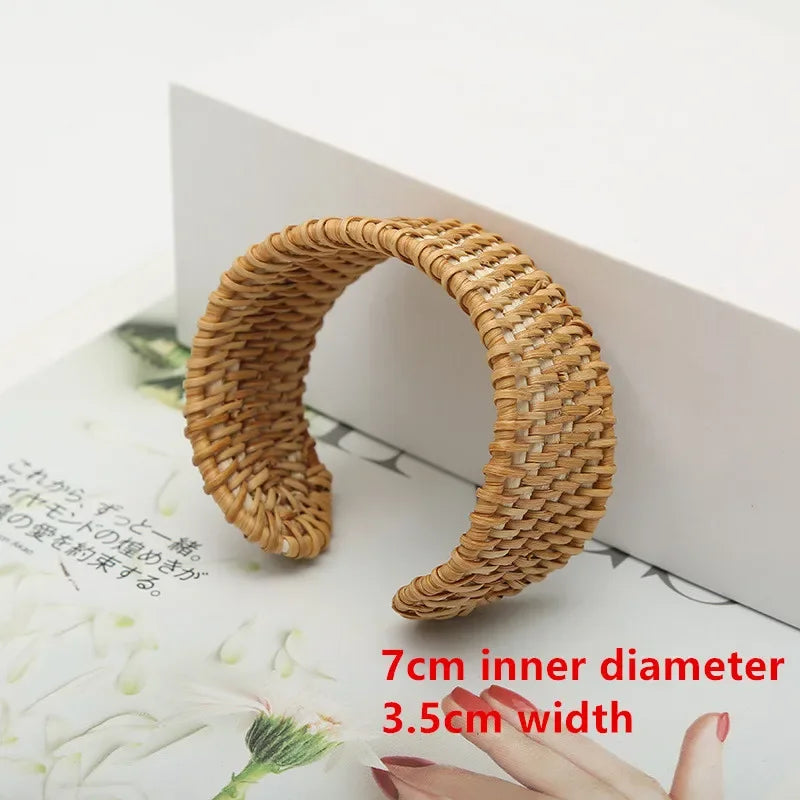 Bohemian Female Fashion Wood Bamboo Rattan Weave Handmade Bangles Big Bracelets For Women Boho Beach Style Ladies Jewelry Gifts