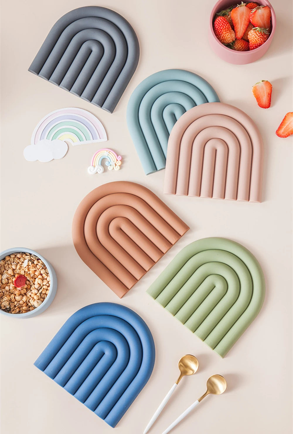 Non-Slip Rainbow Shape