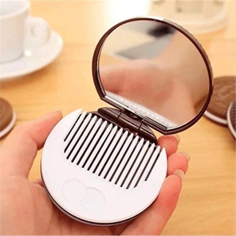 Mini Pocket Mirror With Comb